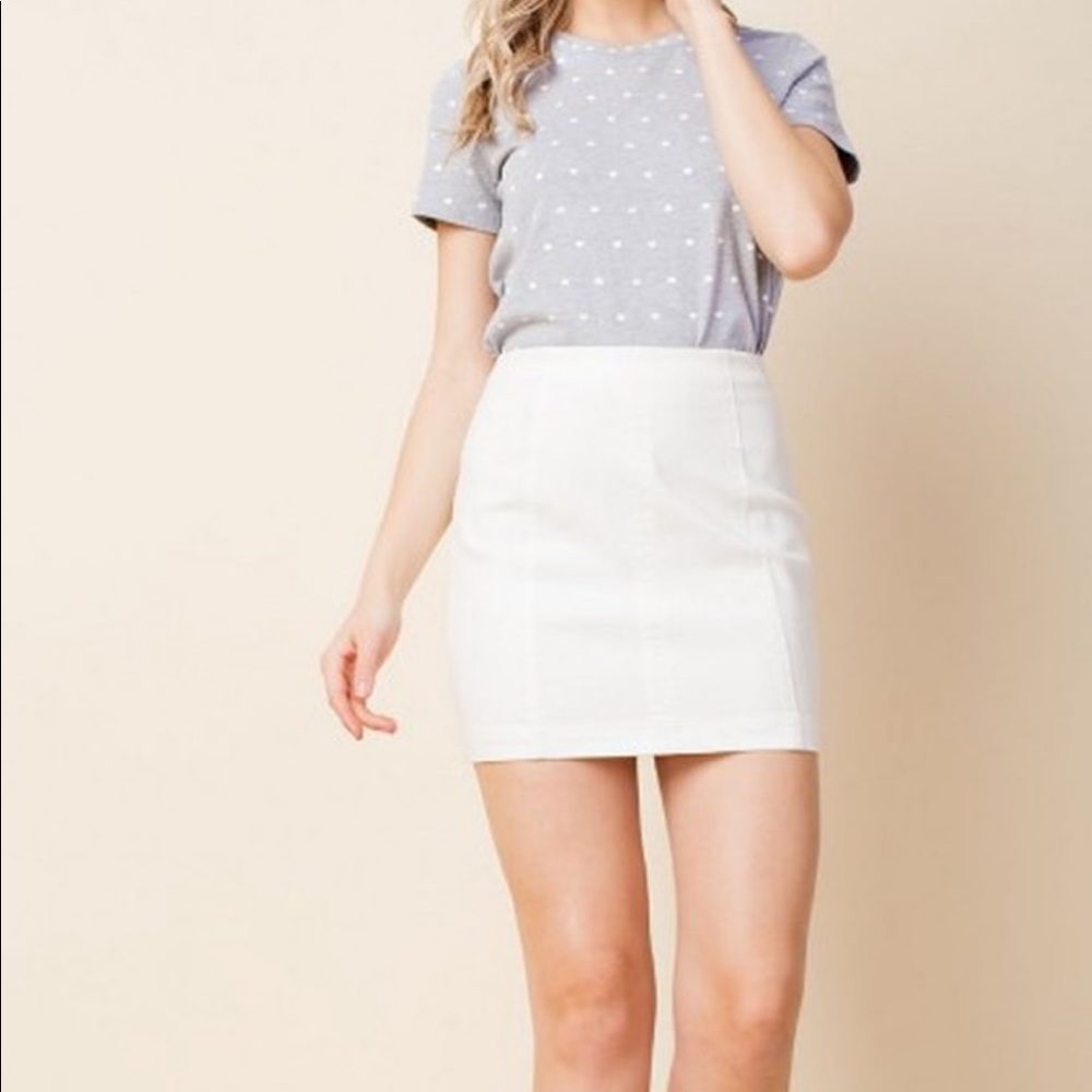 Free people white skirt New size 4